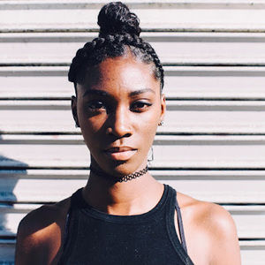 Meet your Posher, Bobbie